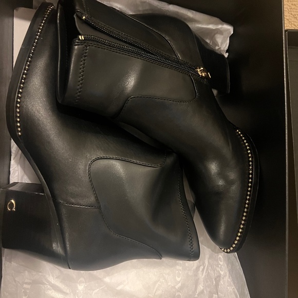 COACH FALL BOOTIES - Picture 1 of 2